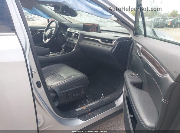 2T2BZMCA7HC090397 2017 LEXUS RX 350 Silver Front interior view