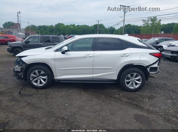 2T2BZMCA8HC127070 2017 LEXUS RX 350 White 360 interior view