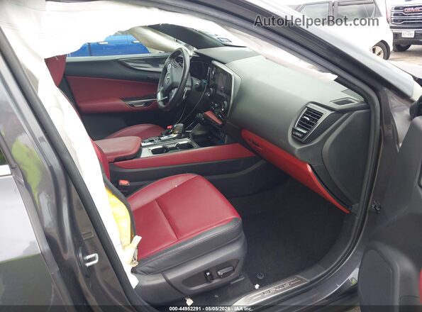 2T2GDCAZ2RC010187 2024 LEXUS NX 250 Gray Vista interior delantera