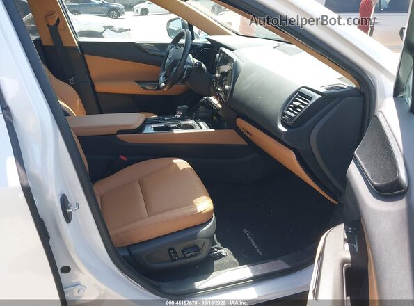 2T2GDCAZ4RC012524 2024 LEXUS NX 250 White Vista interior delantera