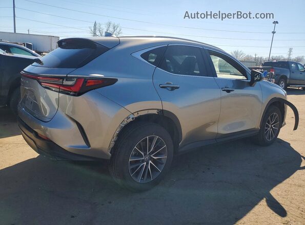 2T2GGCEZ4NC013796 2022 LEXUS NX Silver Rear right