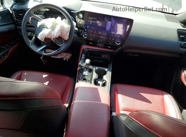 2T2GGCEZ6PC027105 2023 LEXUS NX Серый Вид панели приборов