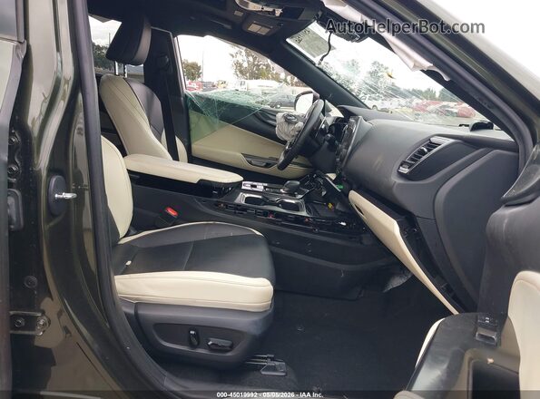 2T2GKCEZ7RC022433 2024 LEXUS NX 350H Green წინა სალონის ხედი