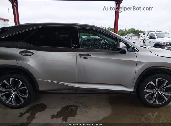 2T2HZMAA8LC168059 2020 LEXUS RX 350 Champagne 360 interior view