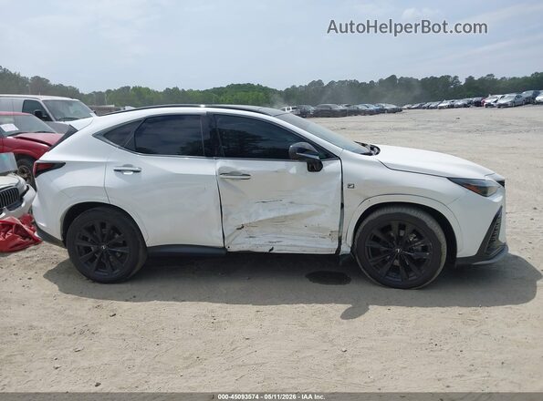 2T2KGCEZ4RC042330 2024 LEXUS NX 350 Белый Вид задней части салона