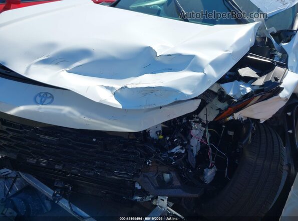 2T36CRAVXTW038870 2026 TOYOTA RAV4 White Widok z przodu
