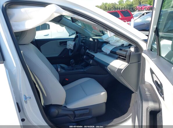 2T36CRAVXTW038870 2026 TOYOTA RAV4 White Widok wnętrza z przodu