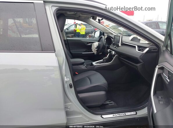 2T3A1RFV0MW192577 2021 TOYOTA RAV4 Teal Front interior view