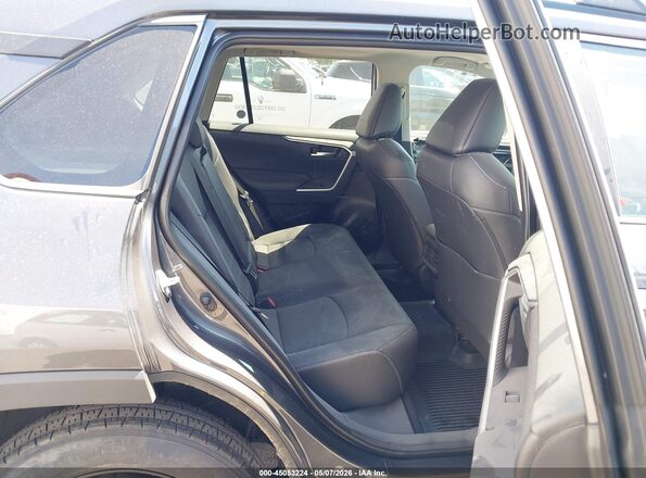 2T3A1RFV2SW595473 2025 TOYOTA LE Gray Vista de la etiqueta del VIN