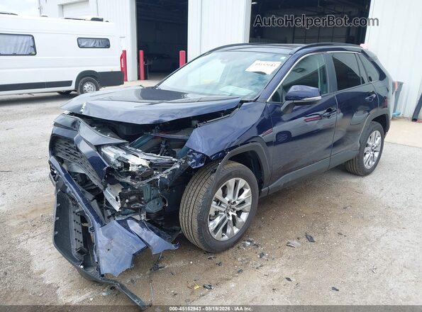 2T3A1RFV3SW579413 2025 TOYOTA RAV4 Blue წინა მარცხენა ხედი სამი მეოთხედიდან