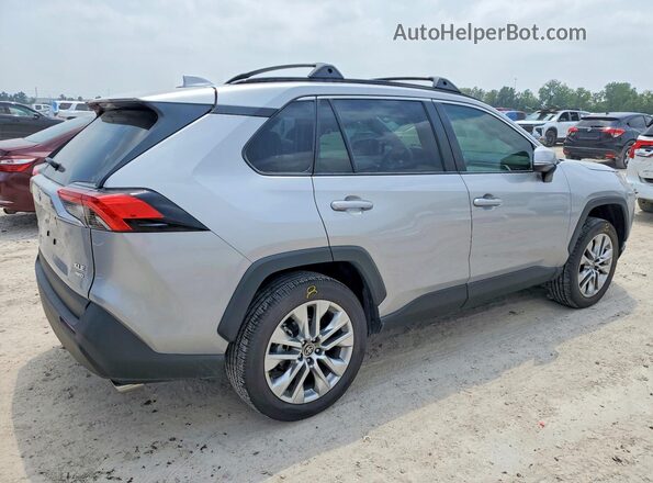 2T3A1RFV4SC576506 2025 TOYOTA LE Серебряный Задняя правая четверть