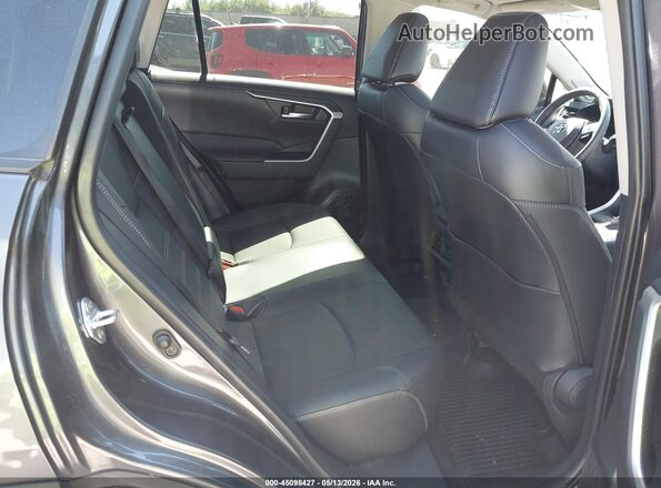 2T3A1RFV5RC393819 2024 TOYOTA LE Gray Vista de la etiqueta del VIN