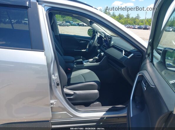 2T3A1RFV5SC513043 2025 TOYOTA RAV4 Silver Vista interior delantera