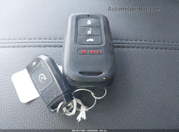 2T3A1RFV5SC513043 2025 TOYOTA RAV4 Silver Vista del salpicadero