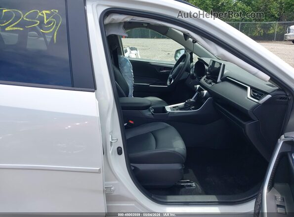 2T3A1RFV5SW552309 2025 TOYOTA LE White 