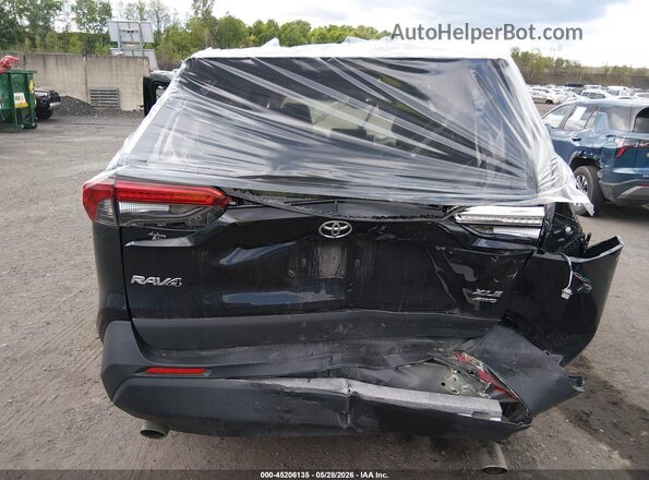 2T3A1RFV8RC393667 2024 TOYOTA RAV4 Black Widok z przodu