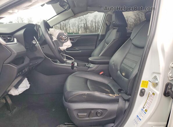 2T3A1RFV9MW206749 2021 TOYOTA RAV4 White Vista interior delantera