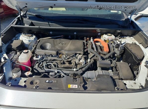 2T3B6RFV3MW021831 2021 TOYOTA RAV4 White Engine compartment view