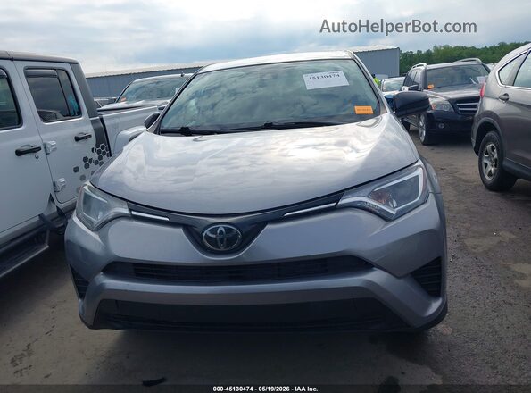 2T3BFREV2HW687571 2017 TOYOTA RAV4 Silver Սարքավորումների վահանակի տեսք