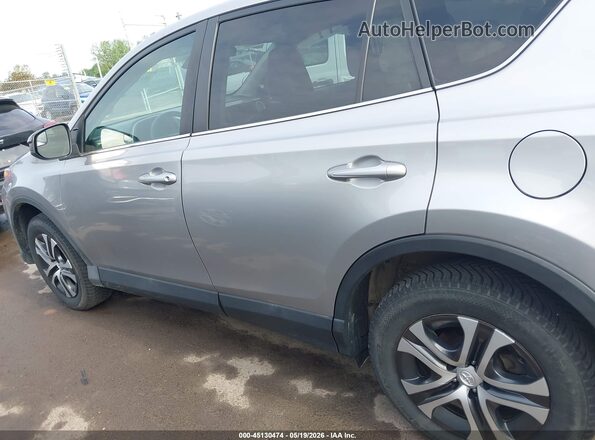 2T3BFREV2HW687571 2017 TOYOTA RAV4 Silver Սալոնի 360 աստիճան տեսք
