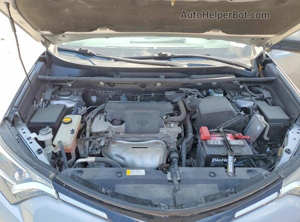 2T3BFREV3JW843980 2018 TOYOTA RAV4 Silver Սալոնի հետևի տեսք