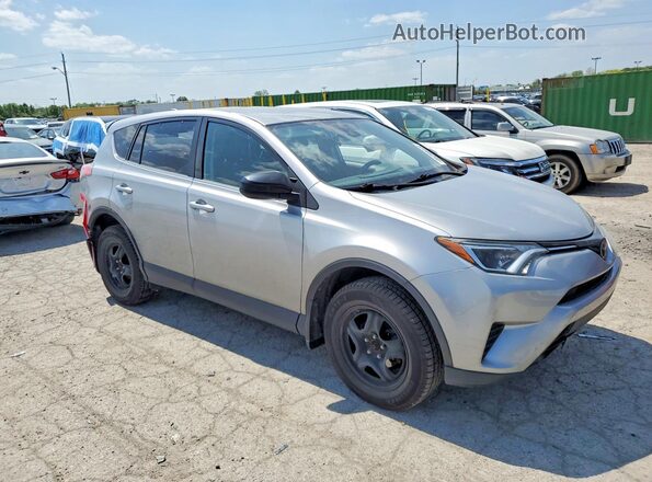 2T3BFREV3JW843980 2018 TOYOTA RAV4 Silver Առջևի աջ