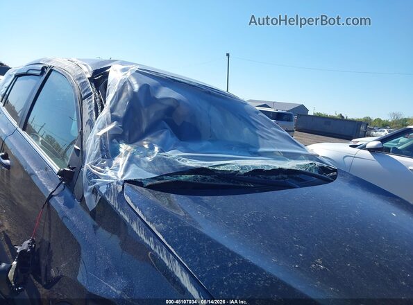 2T3BFREV4JW768786 2018 TOYOTA LE Teal Widok z przodu
