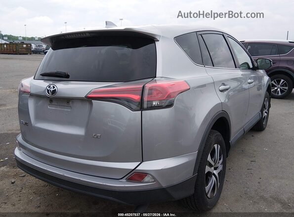 2T3BFREV5HW632483 2017 TOYOTA RAV4 Silver 