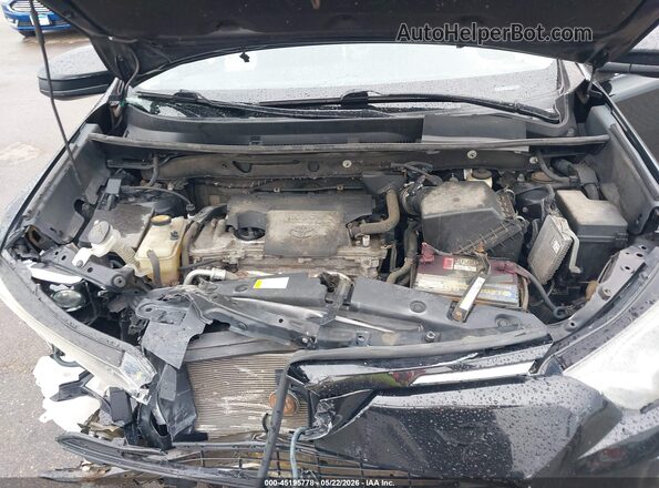 2T3BFREV6HW579020 2017 TOYOTA RAV4 Black Widok z tyłu