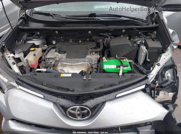 2T3BFREV7HW560816 2017 TOYOTA LE Silver 