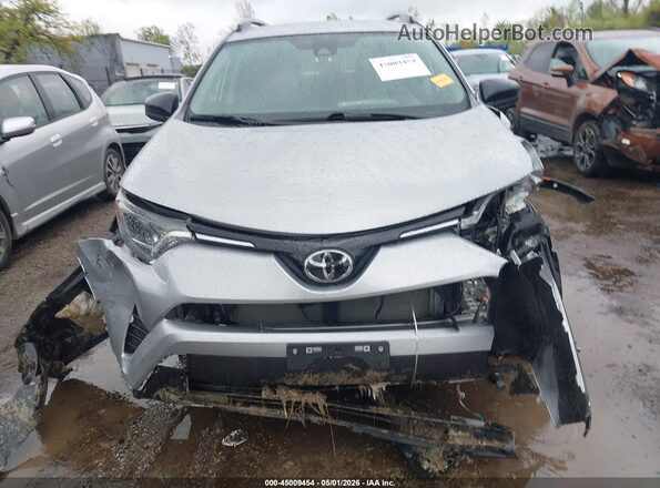 2T3BFREV7HW560816 2017 TOYOTA LE Silver 