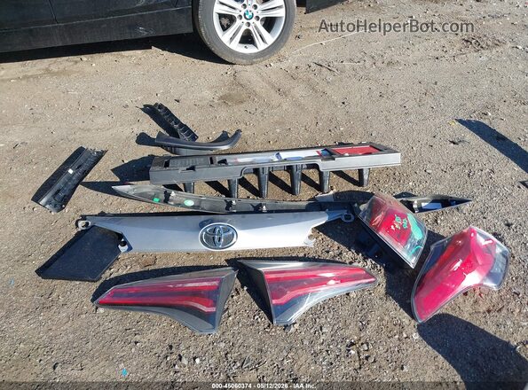 2T3BFREV7HW672290 2017 TOYOTA LE Серебряный Вид щитка приборов