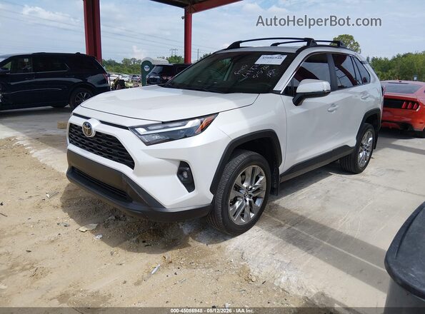 2T3C1RFV1SW398688 2025 TOYOTA LE White Vista tres cuartos delantera izquierda