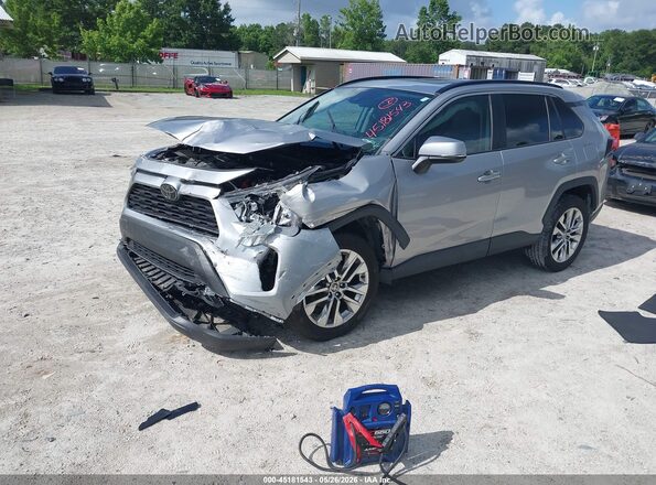 2T3C1RFV3MC142475 2021 TOYOTA RAV4 Silver Передня ліва чверть