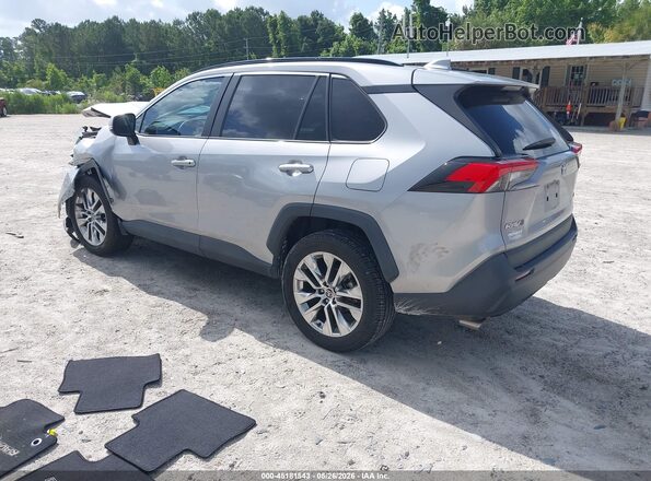 2T3C1RFV3MC142475 2021 TOYOTA RAV4 Silver Задня ліва чверть