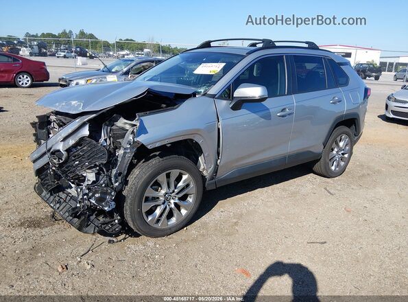 2T3C1RFV3PC225716 2023 TOYOTA RAV4 Серебряный Передняя левая четверть