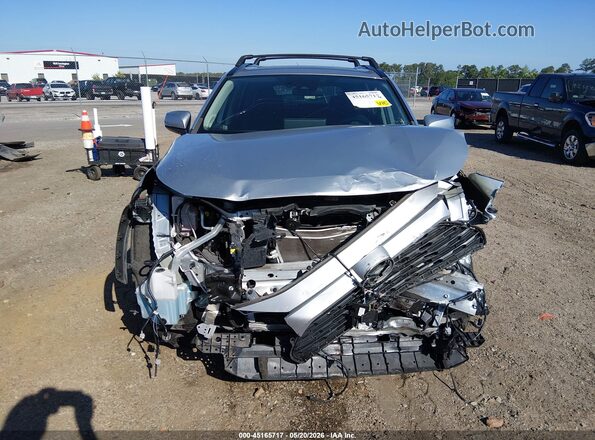 2T3C1RFV3PC225716 2023 TOYOTA RAV4 Серебряный Вид задней части салона