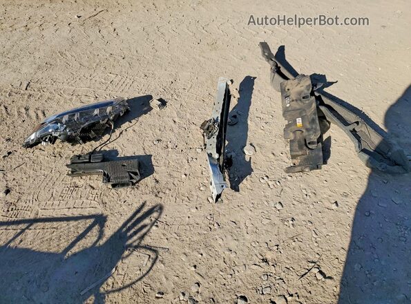 2T3C1RFV4RW329729 2024 TOYOTA RAV Белый Вид наклейки с VIN-кодом