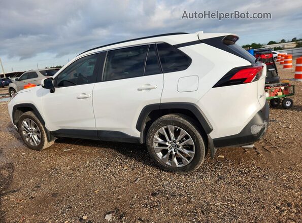 2T3C1RFV7PW280653 2023 TOYOTA LE White 