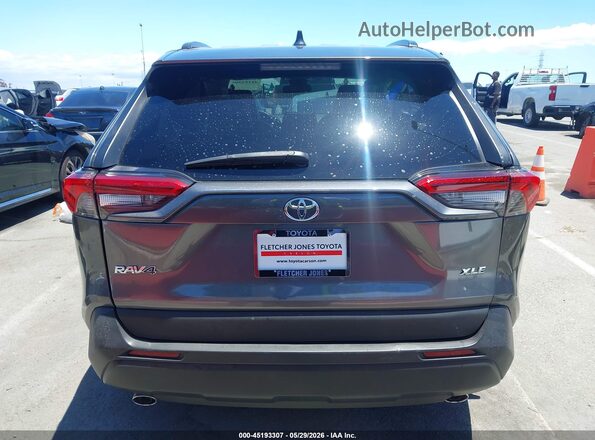 2T3C1RFV8MC136557 2021 TOYOTA RAV4 Gray 
