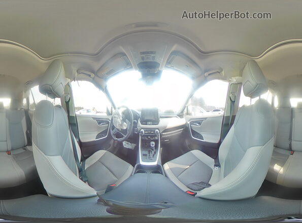 2T3C1RFV8MW148223 2021 TOYOTA RAV4 White 360 interior view