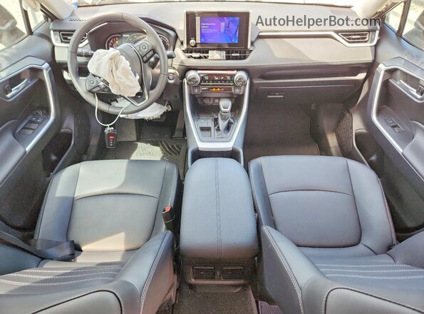 2T3C1RFV8SW396050 2025 TOYOTA RAV4 Gray 