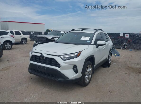 2T3C1RFV9RW310139 2024 TOYOTA LE White Առջևի ձախ երեք քառորդ տեսարան