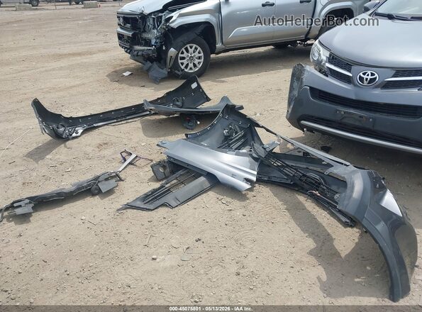 2T3DFREV4HW692277 2017 TOYOTA RAV4 Gray Vista del cuadro de instrumentos