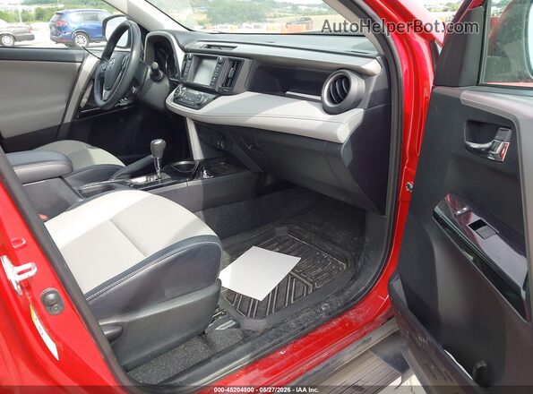2T3DFREV7HW635622 2017 TOYOTA RAV4 Red Սալոնի դիմացի տեսք