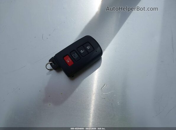 2T3DFREV7HW635622 2017 TOYOTA RAV4 Red Առջևի վահանակի տեսք