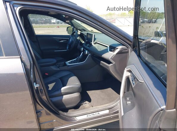 2T3E6RFV4MW017865 2021 TOYOTA RAV4 HYBRID Gray Вид салону спереду