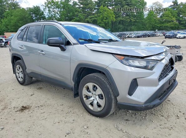 2T3F1RFV4KW050428 2019 TOYOTA RAV4 Silver Front right
