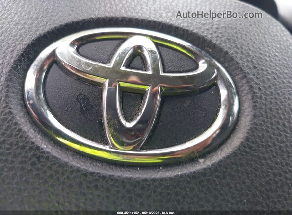 2T3F1RFV4LC115586 2020 TOYOTA RAV4 Gray Widok z przodu