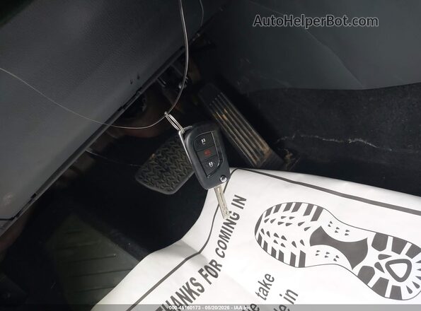 2T3F1RFV4SW573156 2025 TOYOTA RAV4 Silver Dashboard view